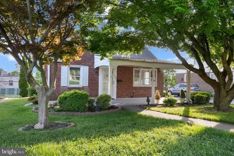 2220 Olcott Ave, Ardmore, PA 19003