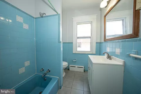 Bath - 7773 Wayne Ave, Upper Darby, PA 19082 photo 1 of 5