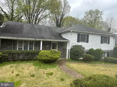 1125 Allen Dr, Yeadon, PA 19050