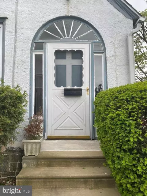 223 Parker Ave, Upper Darby, PA 19082 photo 3