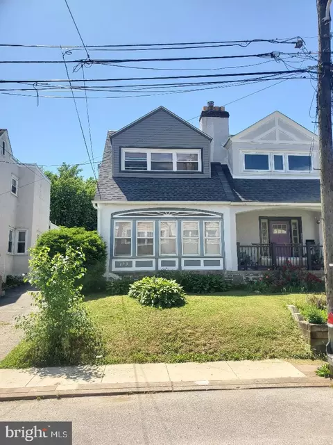 223 Parker Ave, Upper Darby, PA 19082 photo 2