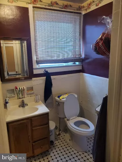 223 Parker Ave, Upper Darby, PA 19082 photo 17