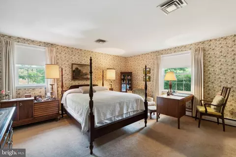 Bedroom - 1818 Spring Valley Dr, Springfield, PA 19064 photo 1 of 5