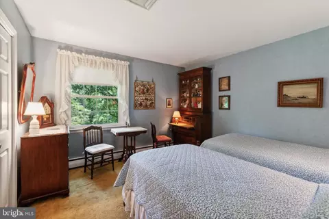 Bedroom - 1818 Spring Valley Dr, Springfield, PA 19064 photo 4 of 5