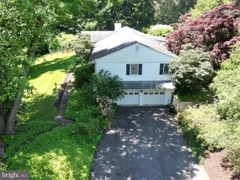 Other - 1818 Spring Valley Dr, Springfield, PA 19064 photo 3 of 8