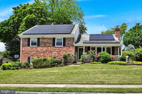 16 Duncan Ln, Springfield, PA 19064