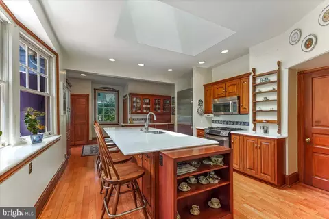Kitchen - 234 Windermere Ave, Wayne, PA 19087 photo 3 of 4