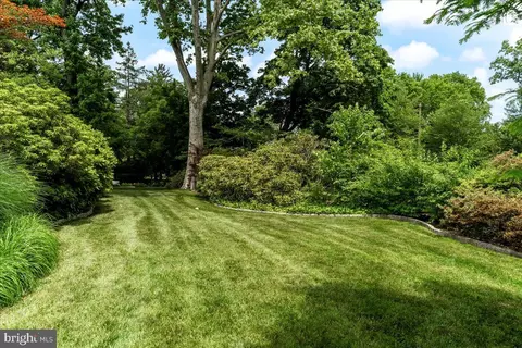 Exterior - 234 Windermere Ave, Wayne, PA 19087 photo 7 of 7