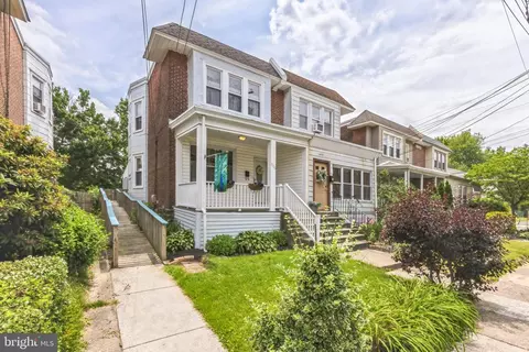 1020 Bartram Ave, Collingdale, PA 19023
