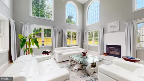 12 Giana Way, Glen Mills, PA 19342