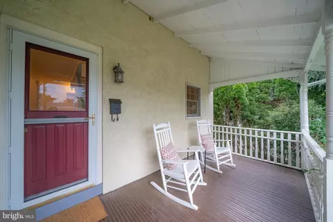 Exterior - 131 Conestoga Rd, Wayne, PA 19087 photo 2 of 12