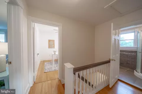 Entry Way - 131 Conestoga Rd, Wayne, PA 19087 photo 5 of 8