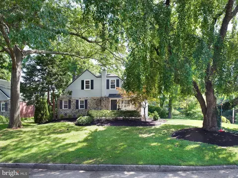 19 Rodney Rd, Bryn Mawr, PA 19010