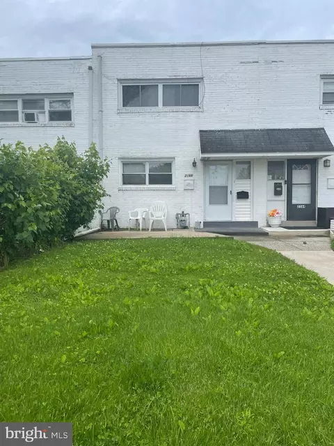 2166 Valley View Dr, Folcroft, PA 19032