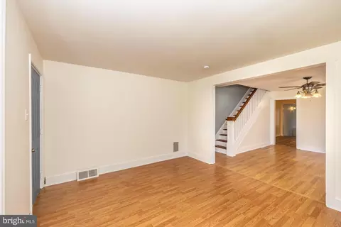 1668 Ward St, Marcus Hook, PA 19061 photo 9