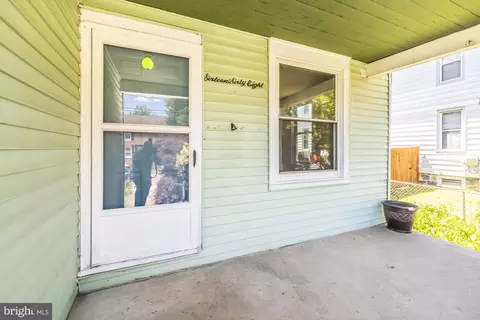 1668 Ward St, Marcus Hook, PA 19061