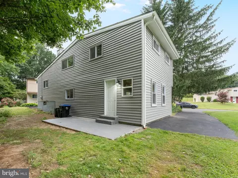917 Flora Ln, Marcus Hook, PA 19061 photo 26