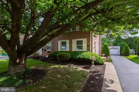 2017 Winton Ave, Havertown, PA 19083