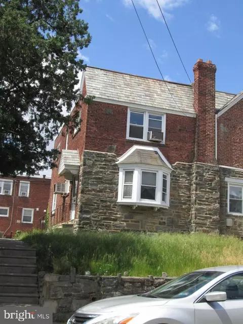 406 Sansom St, Upper Darby, PA 19082