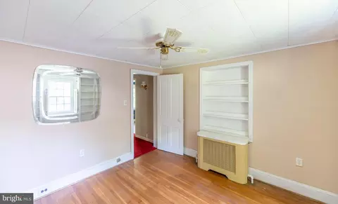 Bedroom - 218 Biddulph Rd, Wayne, PA 19087 photo 7 of 9