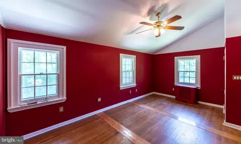 Bedroom - 218 Biddulph Rd, Wayne, PA 19087 photo 6 of 9