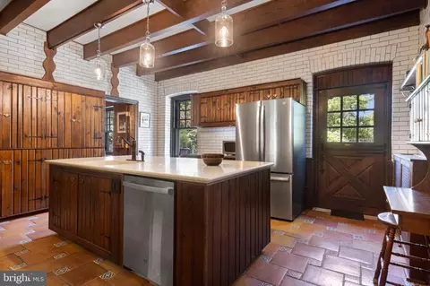 Kitchen - 212 Plush Mill Rd, Wallingford, PA 19086 photo 5 of 6