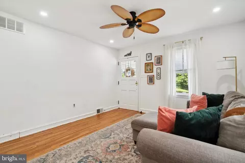 20 Walnut Rd, Wallingford, PA 19086 photo 9