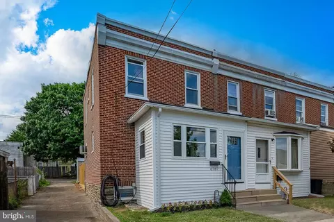 6787 Perry Ave, Upper Darby, PA 19082