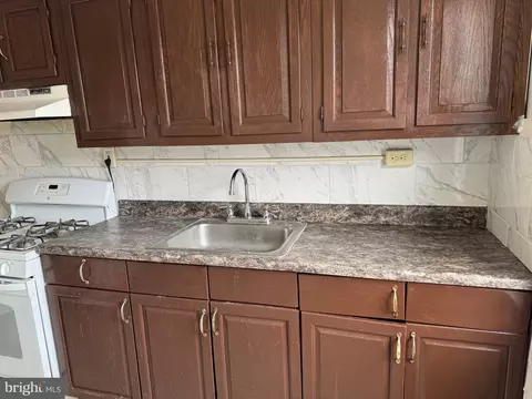 47 Marian Ct, Millbourne, PA 19082 photo 15