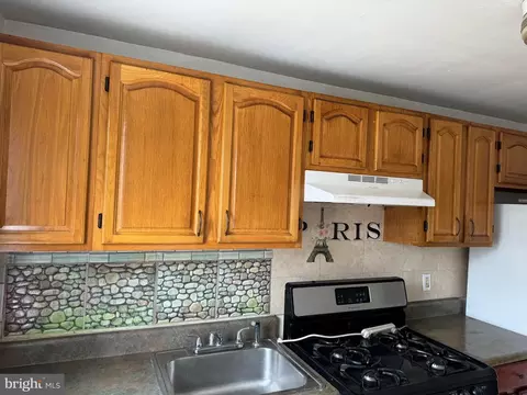 47 Marian Ct, Millbourne, PA 19082 photo 20