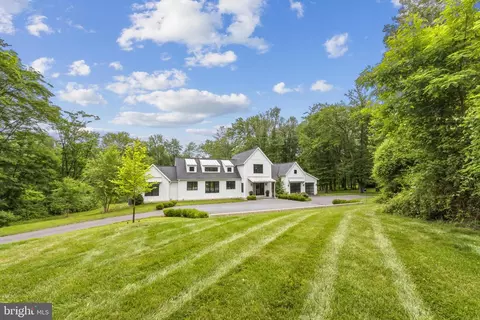1130 N Middletown Rd, Media, PA 19063