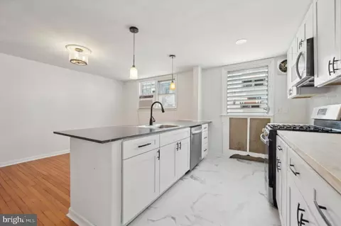 Kitchen - 146 Richfield Rd, Upper Darby, PA 19082 photo 2 of 2