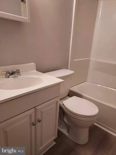 Bath - 4506 Post Rd, Marcus Hook, PA 19061 photo 1 of 1