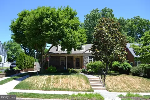 243 Hawthorne Rd, Morton, PA 19070