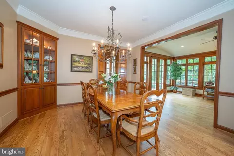 Dining - 225 Ravenscliff Rd, Wayne, PA 19087 photo 4 of 4