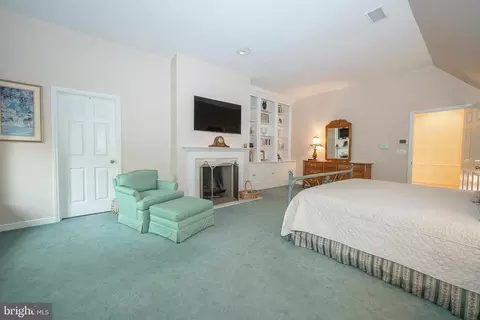 Bedroom - 225 Ravenscliff Rd, Wayne, PA 19087 photo 3 of 10