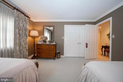 Bedroom - 225 Ravenscliff Rd, Wayne, PA 19087 photo 5 of 10