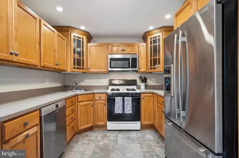 516 Devon Rd, Havertown, PA 19083 photo 20