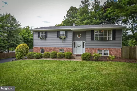 91 Pennell Rd, Media, PA 19063