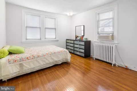 Bedroom - 103 Kenmore Rd, Upper Darby, PA 19082 photo 3 of 5