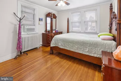 Bedroom - 103 Kenmore Rd, Upper Darby, PA 19082 photo 2 of 5