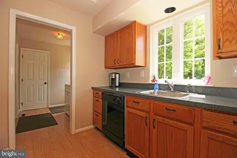 2004 Robert Burns Dr, Aston, PA 19014 photo 19