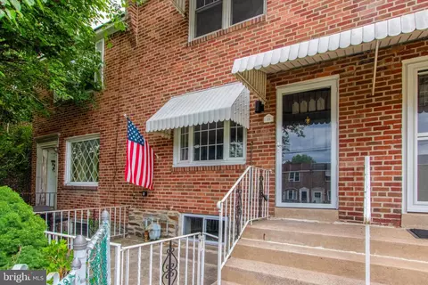 33 King Ave, Folcroft, PA 19032