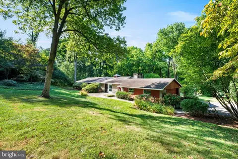 337 Plush Mill Rd, Wallingford, PA 19086