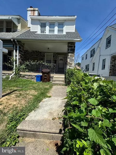 215 Jackson Ave, Lansdowne, PA 19050