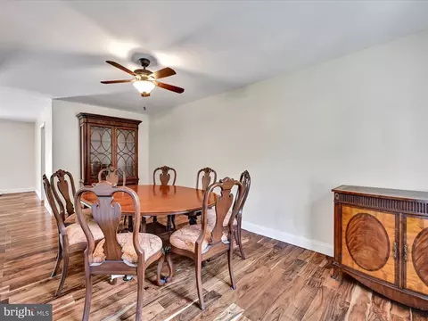 4036 Yorktown Dr, Ogden, PA 19061 photo 5