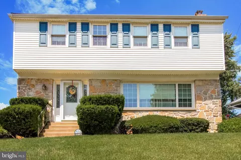 1405 Donna Ave, Woodlyn, PA 19094