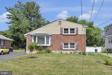 935 Lawnton Ter, Glenolden, PA 19036