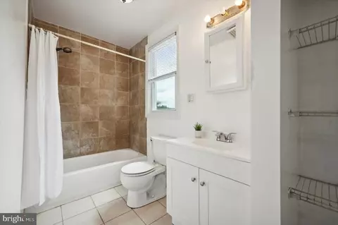 109 Kenmore Rd, Upper Darby, PA 19082 photo 17