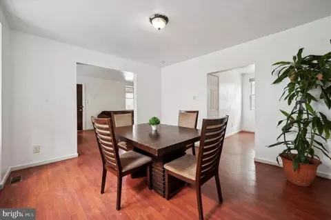 109 Kenmore Rd, Upper Darby, PA 19082 photo 8